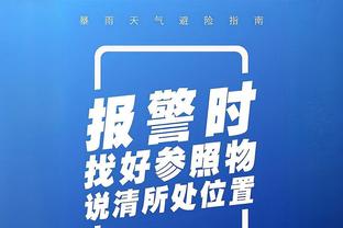 手凉！布克半场7投仅1中拿到5分5助 罚球4中3