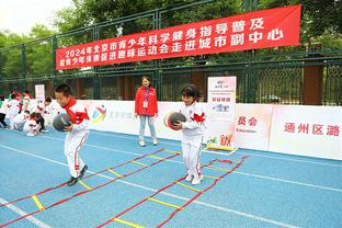 夸张吗？PJ-塔克谈快船：地球上的球全部加起来都不够这支球队分